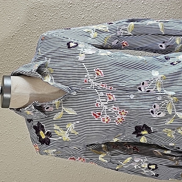 Nanette Lapore Embroidery Blouse - Picture 2 of 8